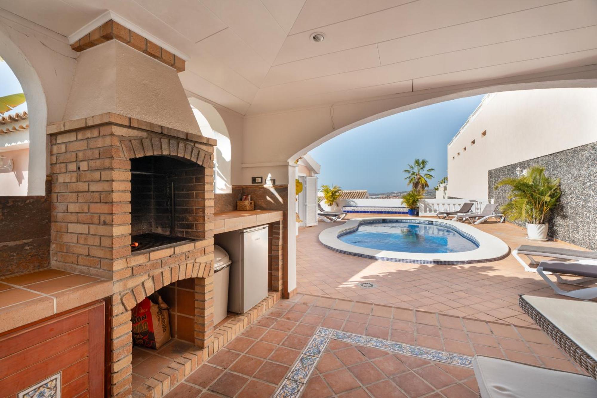 Villa Marbella-Private Heated Pool And Breathtaking View Costa Adeje  Εξωτερικό φωτογραφία
